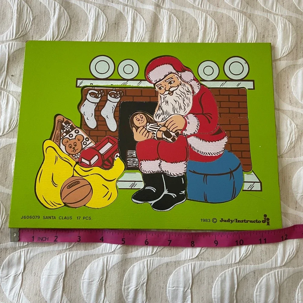 Vintage 1983 Judy Instructo Santa Claus Wooden Tray Puzzle 17pc J606079 Green